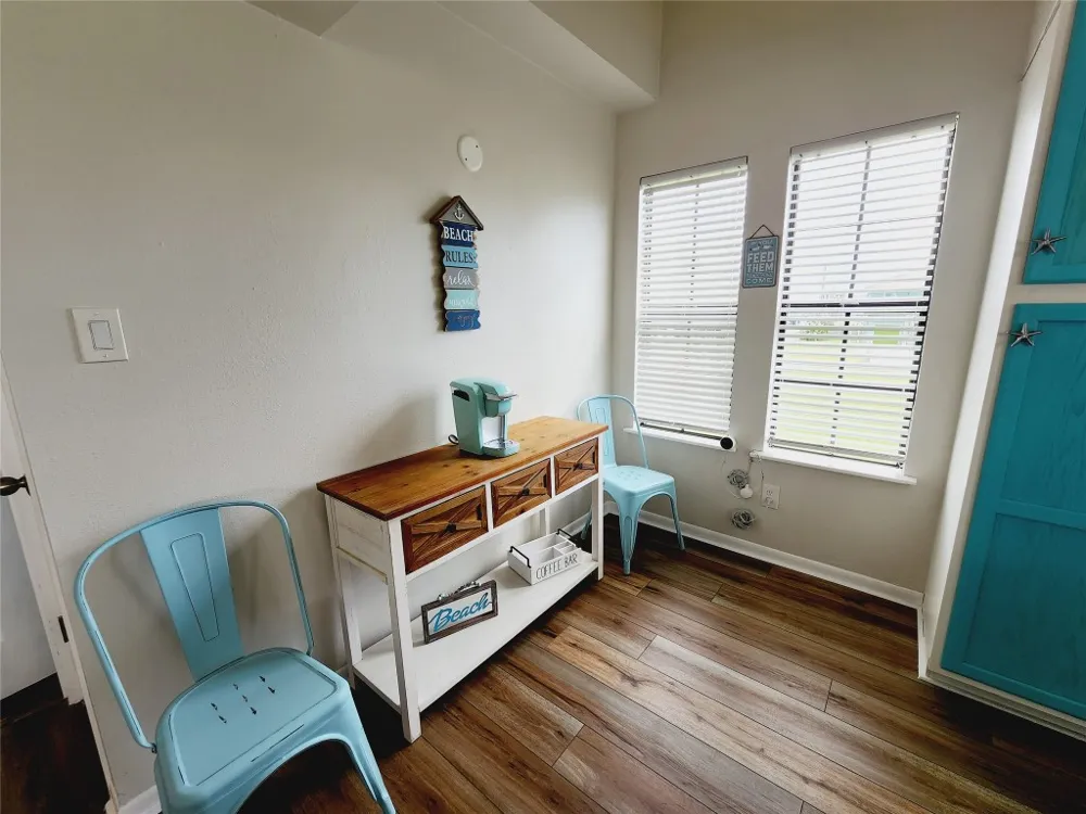 16606 John Davis Road Jamaica Beach, TX 77554
