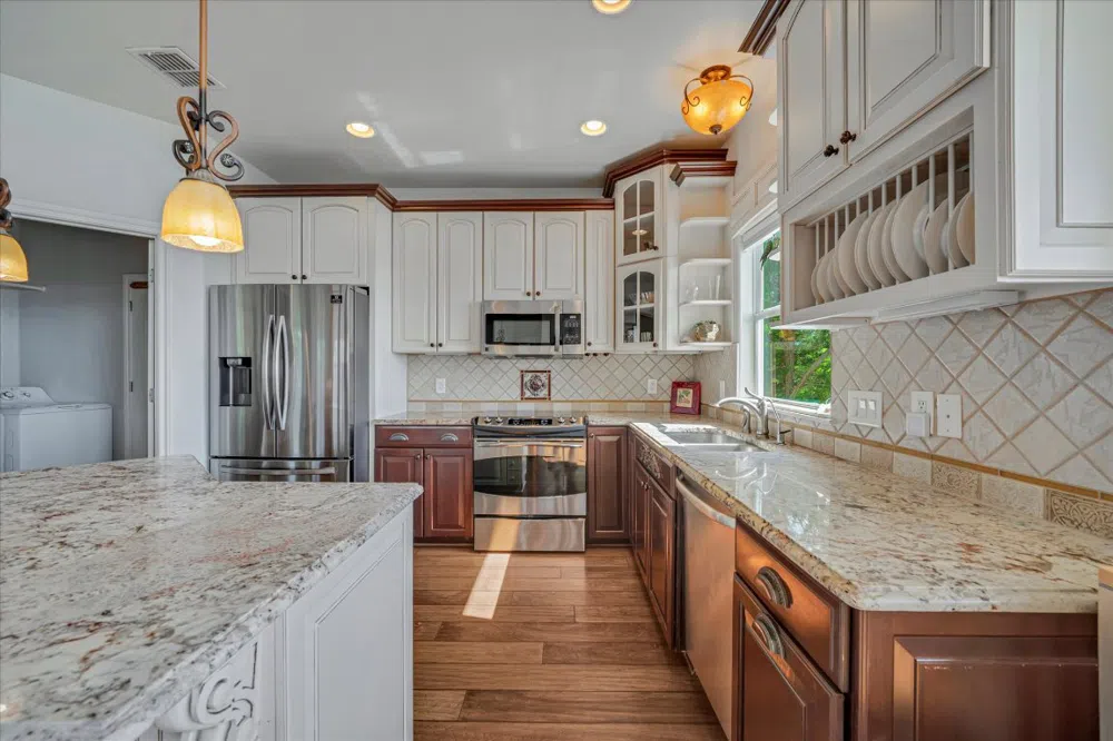 1320 SERENITY DRIVE Fischer, TX 78623
