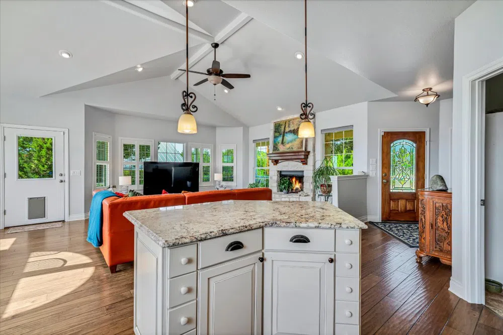 1320 SERENITY DRIVE Fischer, TX 78623