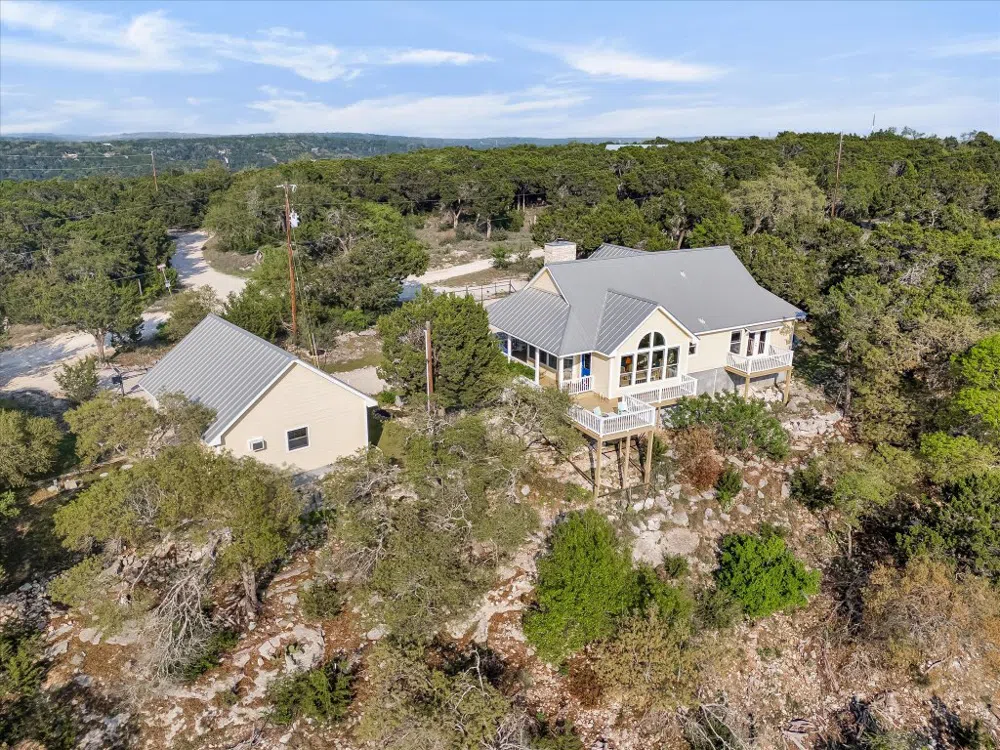 1320 SERENITY DRIVE Fischer, TX 78623