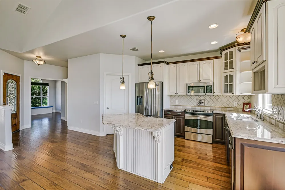 1320 SERENITY DRIVE Fischer, TX 78623