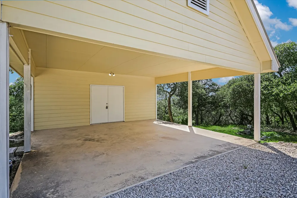 1320 SERENITY DRIVE Fischer, TX 78623