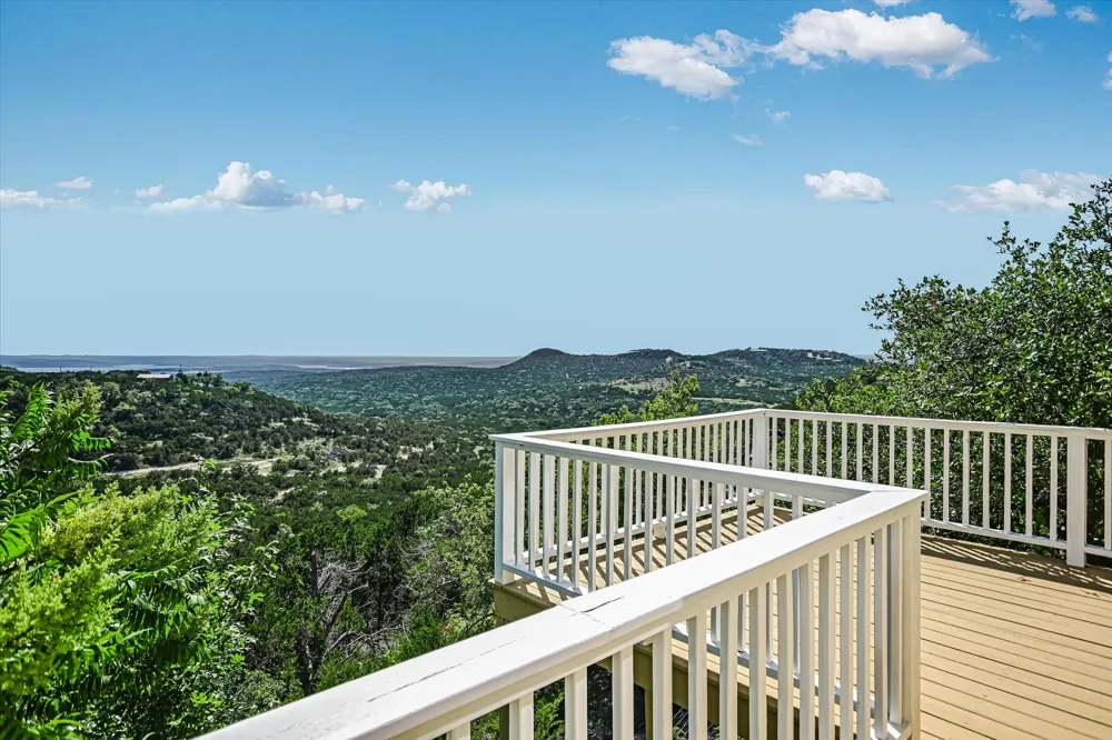 1320 SERENITY DRIVE Fischer, TX 78623