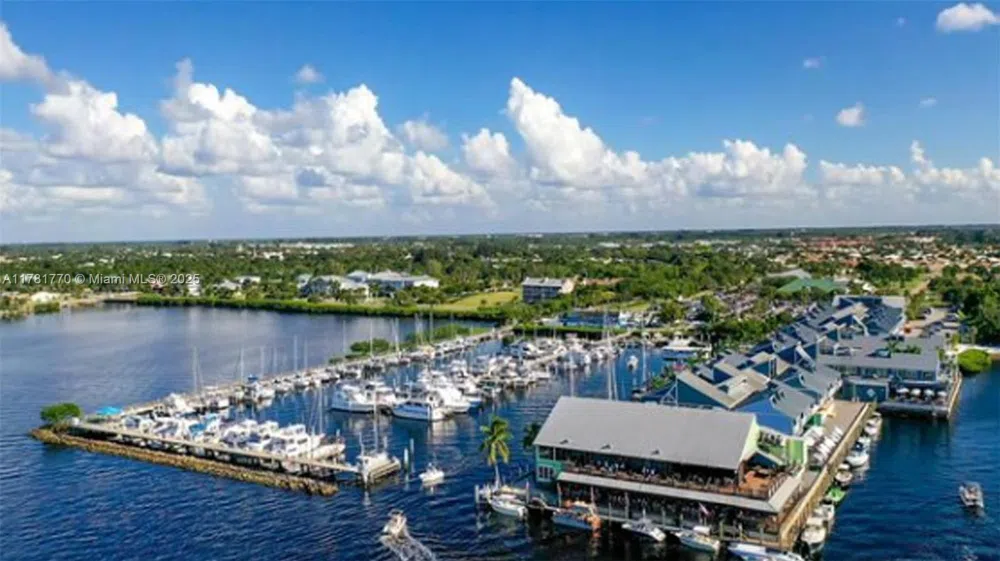 27049 Seeger Dr Punta Gorda, FL 33955