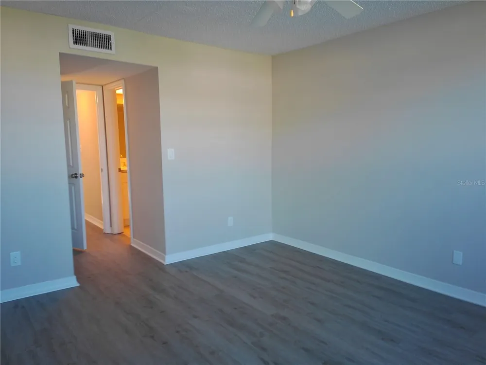 4715 BAY STREET NE #119 St Petersburg, FL 33703