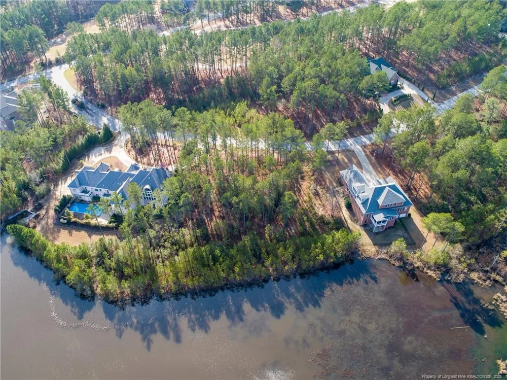 102 Broadlake (632) Lane Spring Lake, NC 28390