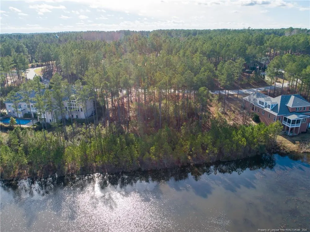 102 Broadlake (632) Lane Spring Lake, NC 28390