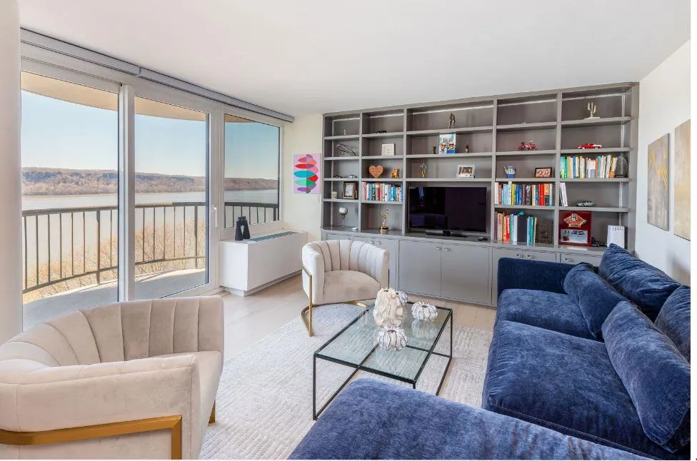 2521 Palisade Avenue #8C Bronx, NY 10463