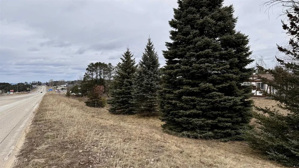 7801 S US-131 Clam Lake Township, MI 49601
