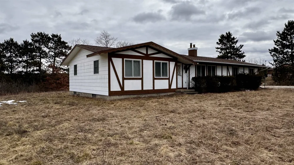 7801 S US-131 Clam Lake Township, MI 49601