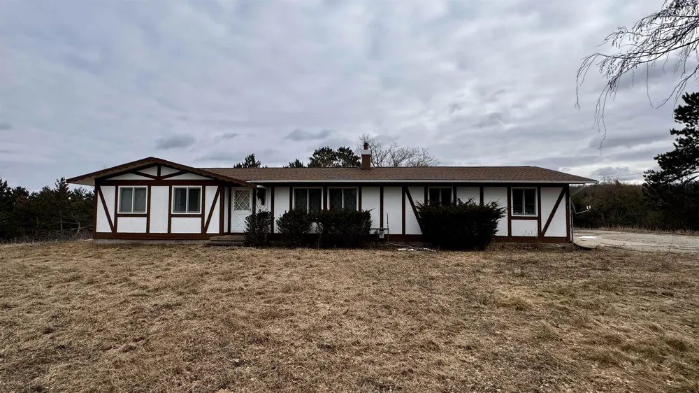 7801 S US-131 Clam Lake Township, MI 49601