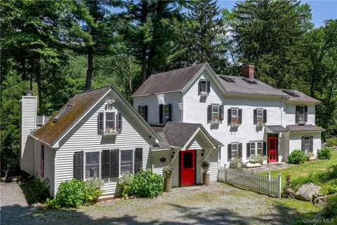 31 Kittredge Drive