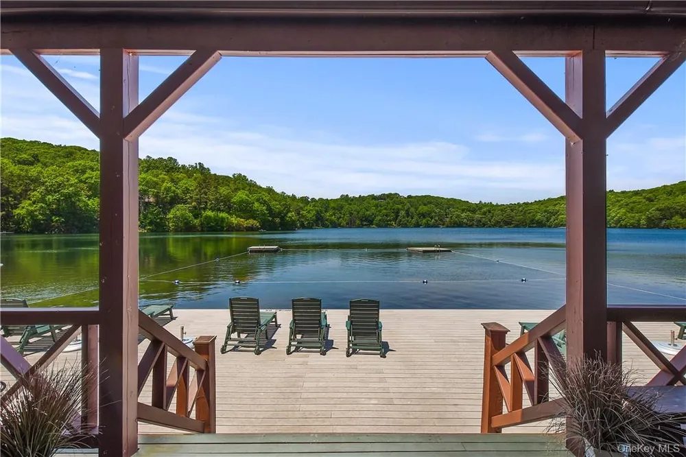 31 Kittredge Drive Carmel, NY 10512