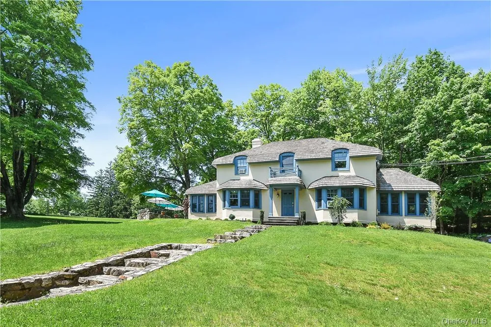 31 Kittredge Drive Carmel, NY 10512
