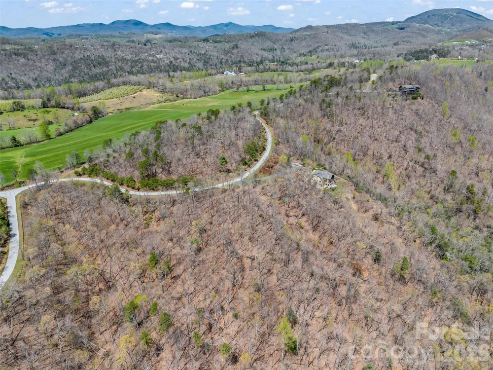 280 Eastman Place Mill Spring, NC 28756
