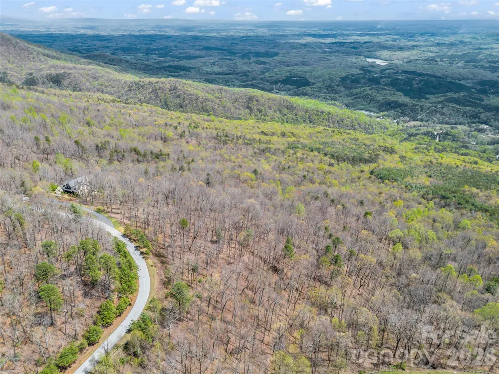 280 Eastman Place Mill Spring, NC 28756