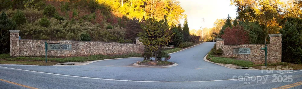 30 Mountain Parkway Mill Spring, NC 28756