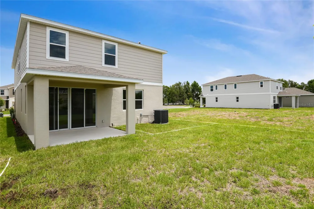 816 LAKE DELL ROAD Dundee, FL 33838