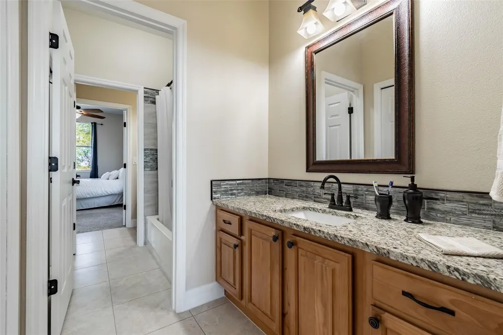 539 TREVISO DRIVE Apollo Beach, FL 33572