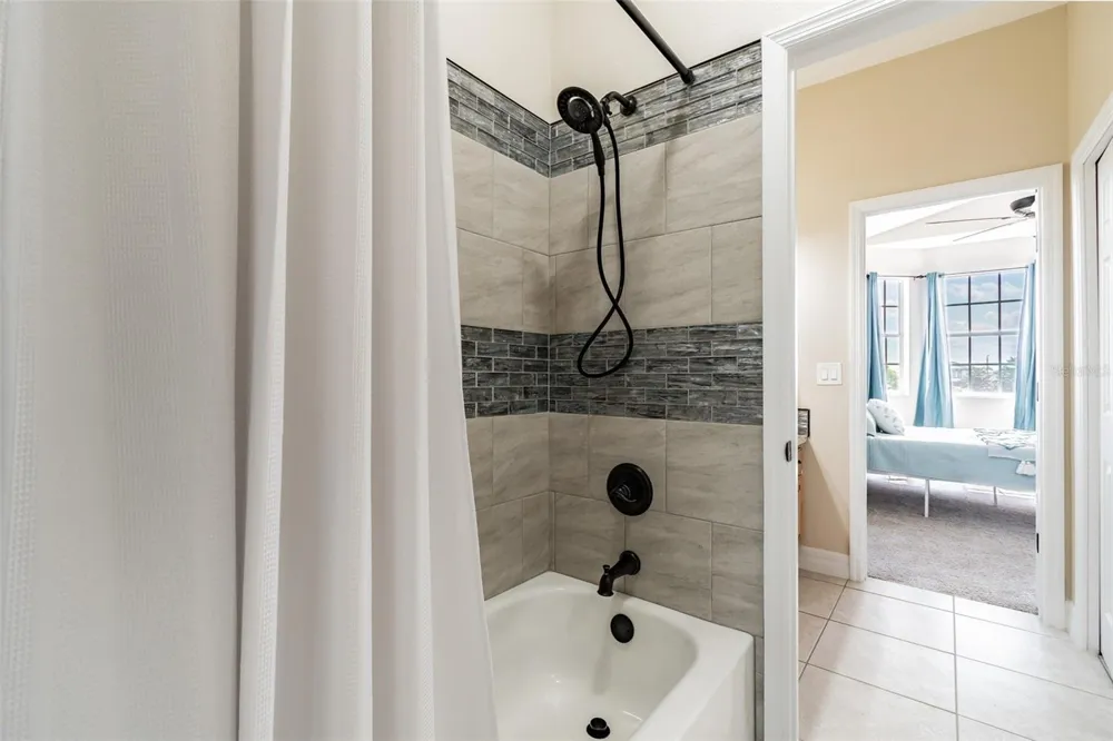 539 TREVISO DRIVE Apollo Beach, FL 33572