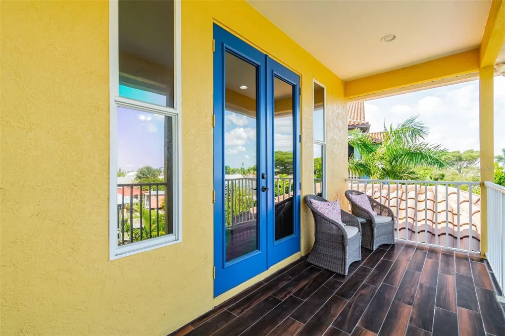 539 TREVISO DRIVE Apollo Beach, FL 33572