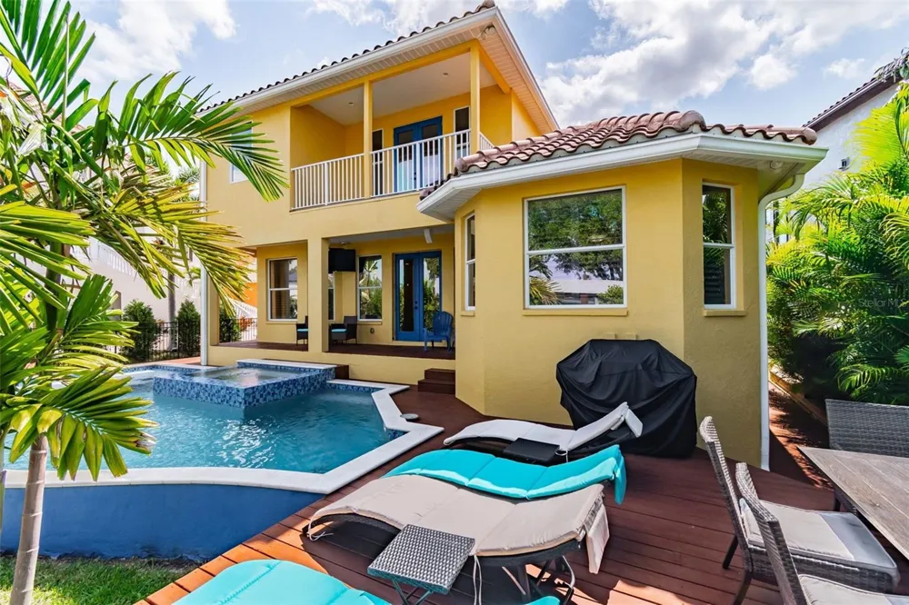 539 TREVISO DRIVE Apollo Beach, FL 33572