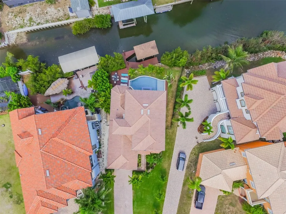 539 TREVISO DRIVE Apollo Beach, FL 33572