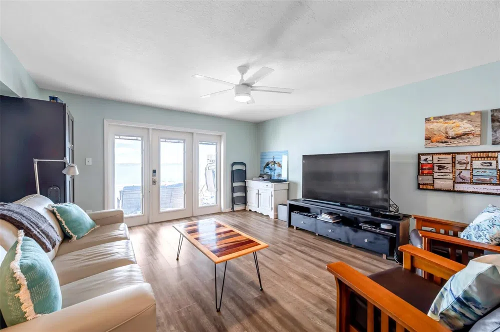 4768 COQUINA KEY DRIVE SE St Petersburg, FL 33705