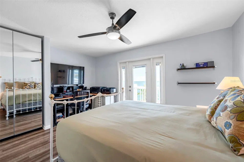 4768 COQUINA KEY DRIVE SE St Petersburg, FL 33705