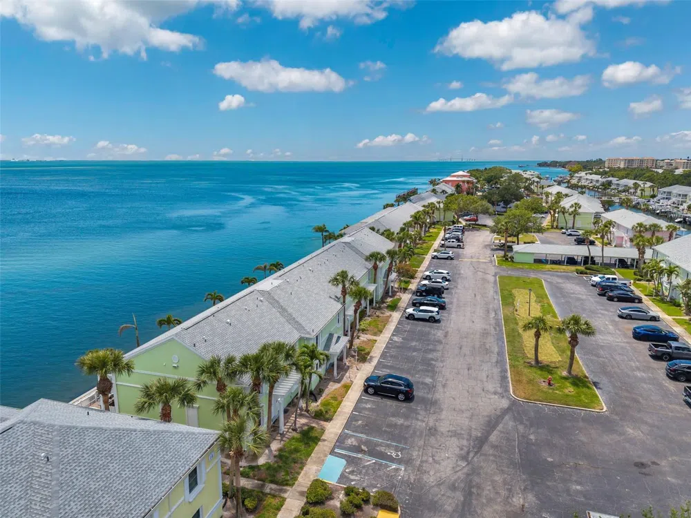 4768 COQUINA KEY DRIVE SE St Petersburg, FL 33705