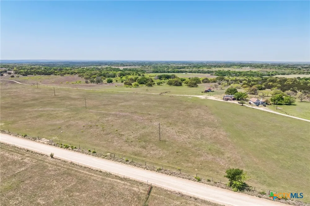 16 CR 127 Hico, TX 76457