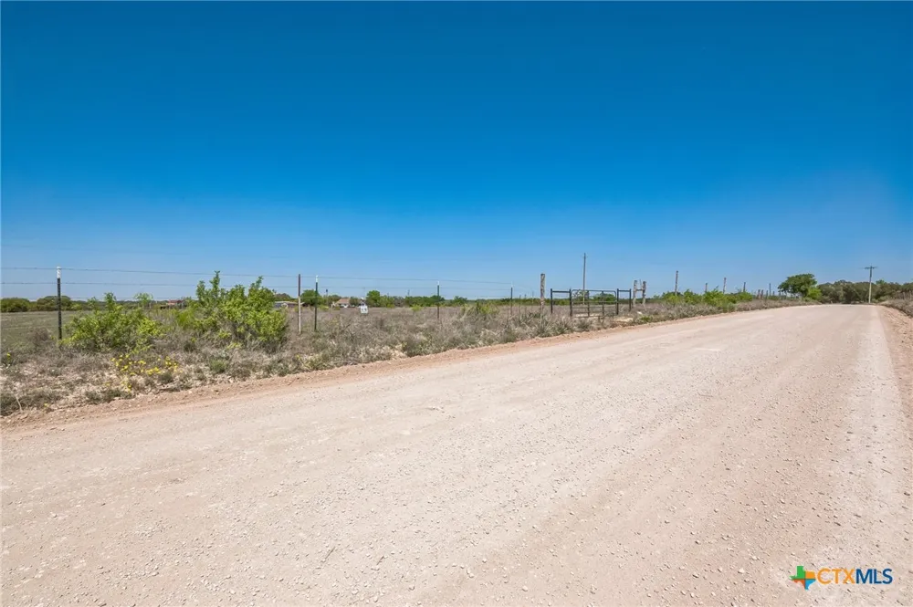 16 CR 127 Hico, TX 76457