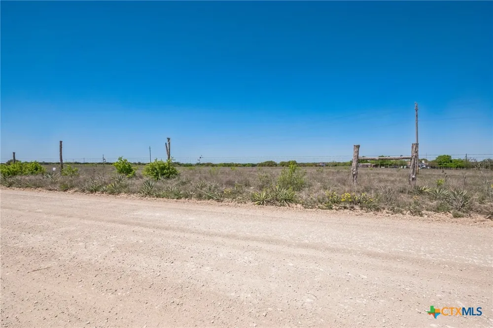 16 CR 127 Hico, TX 76457