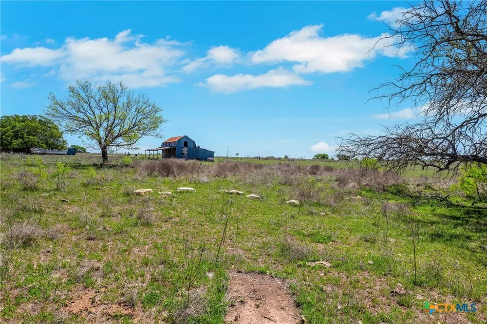 16 CR 127 Hico, TX 76457