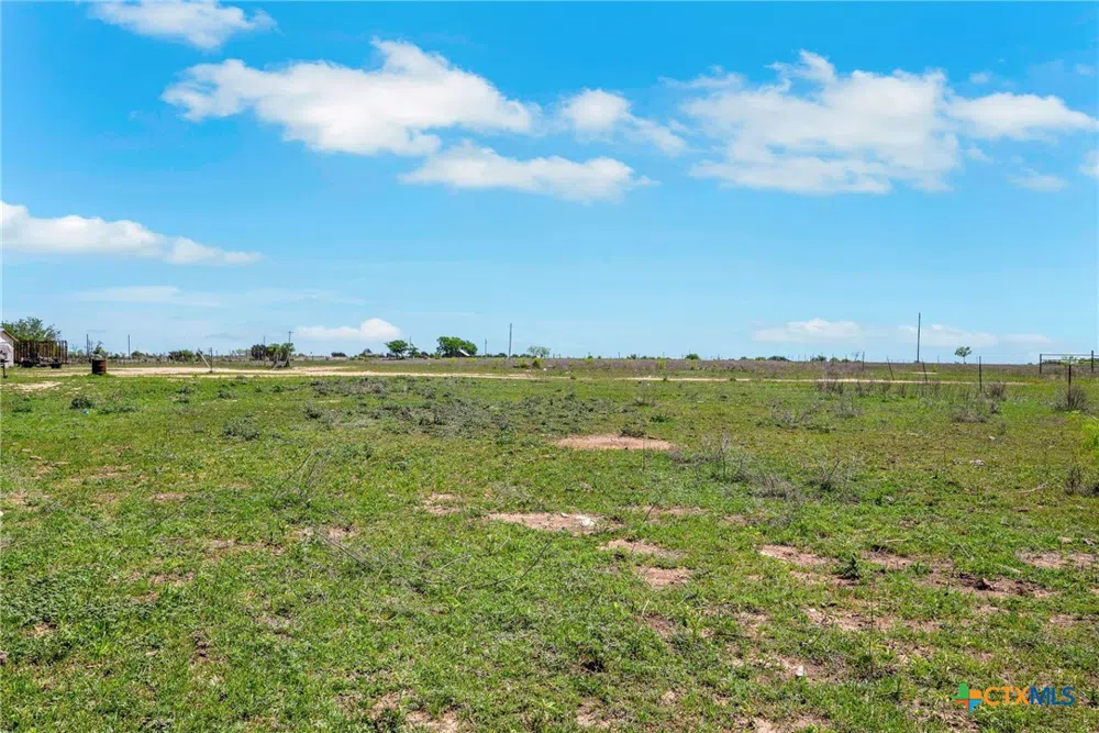 16 CR 127 Hico, TX 76457