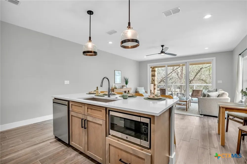 540 River Run #315 New Braunfels, TX 78132