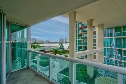 3370 Hidden Bay Dr #610 Aventura, FL 33180