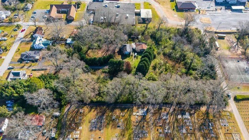 101 E Chambers Street Forsyth, GA 31029