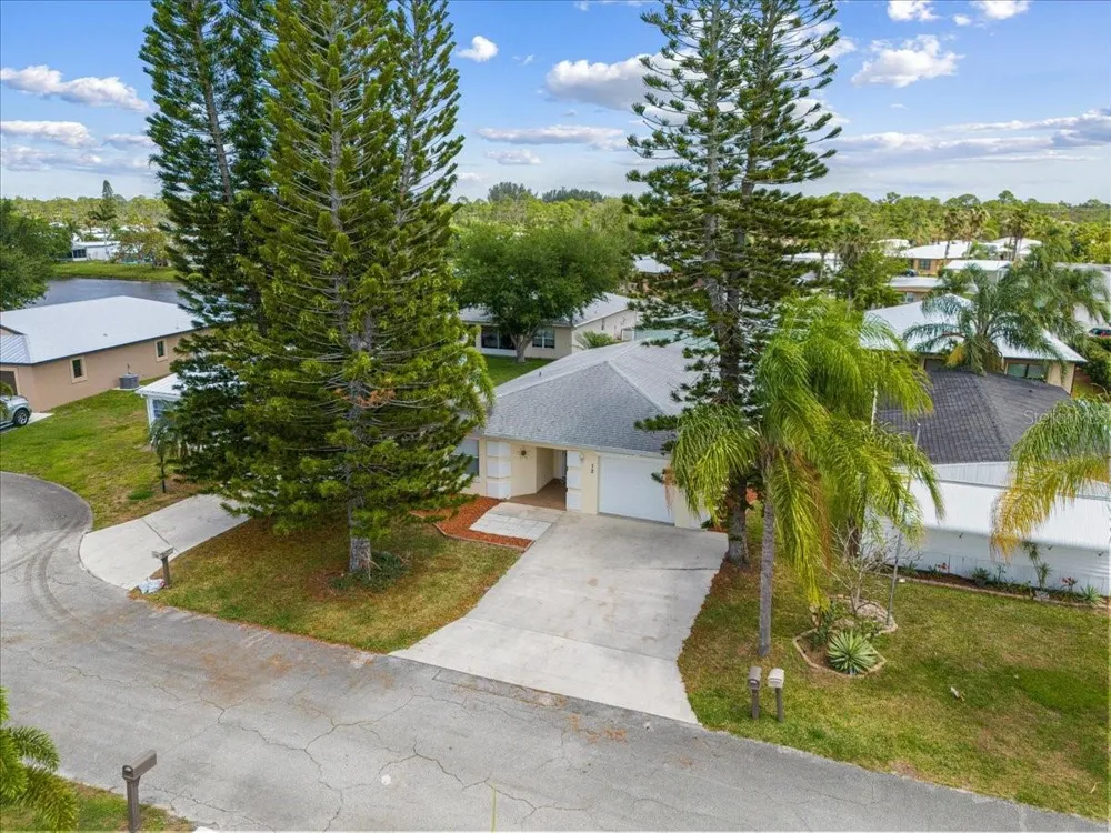 12 PALO ALTO LANE Port St Lucie, FL 34952