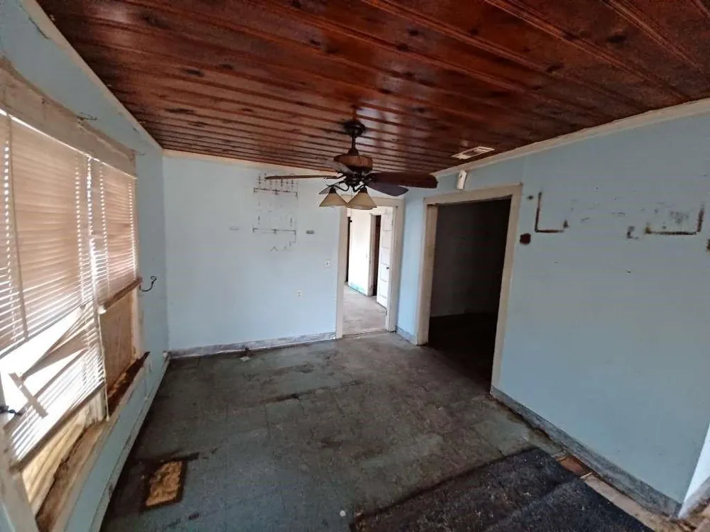 503 E Reiman Street Seymour, TX 76380