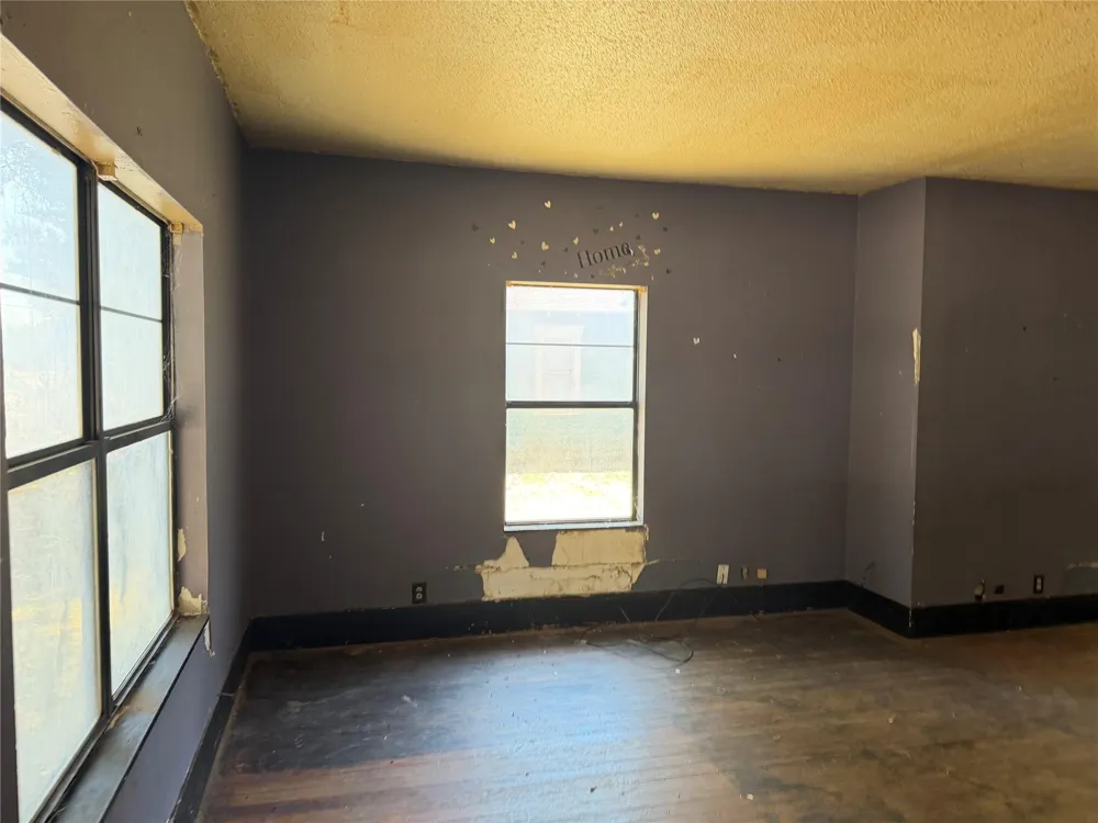 503 Cedar Street Seymour, TX 76380