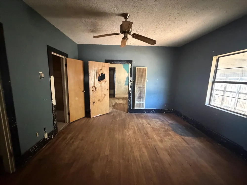 503 Cedar Street Seymour, TX 76380