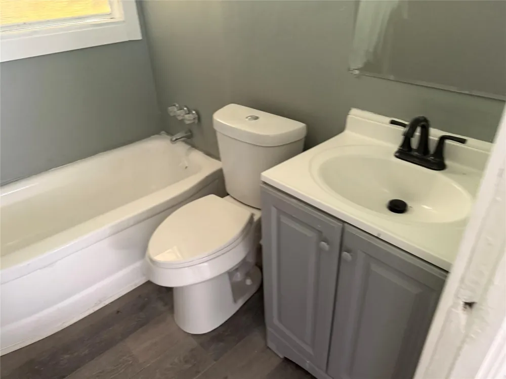 4146 Tamarak Drive San Antonio, TX 78220