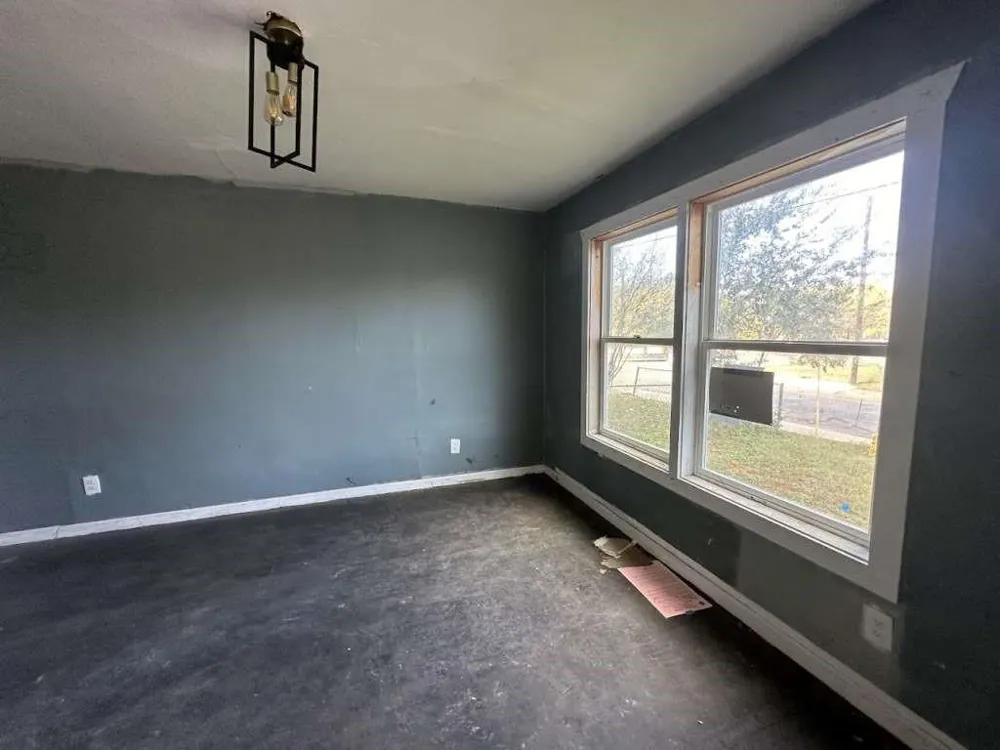 706 Gulf San Antonio, TX 78202