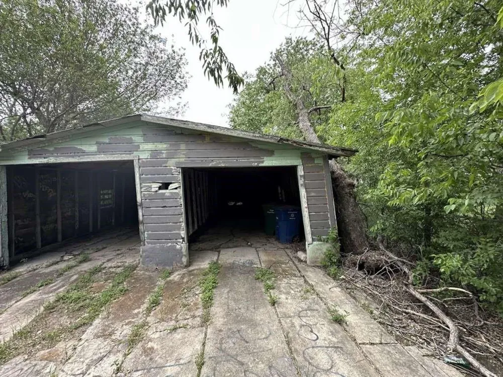 234 Doolittle Street San Antonio, TX 78211