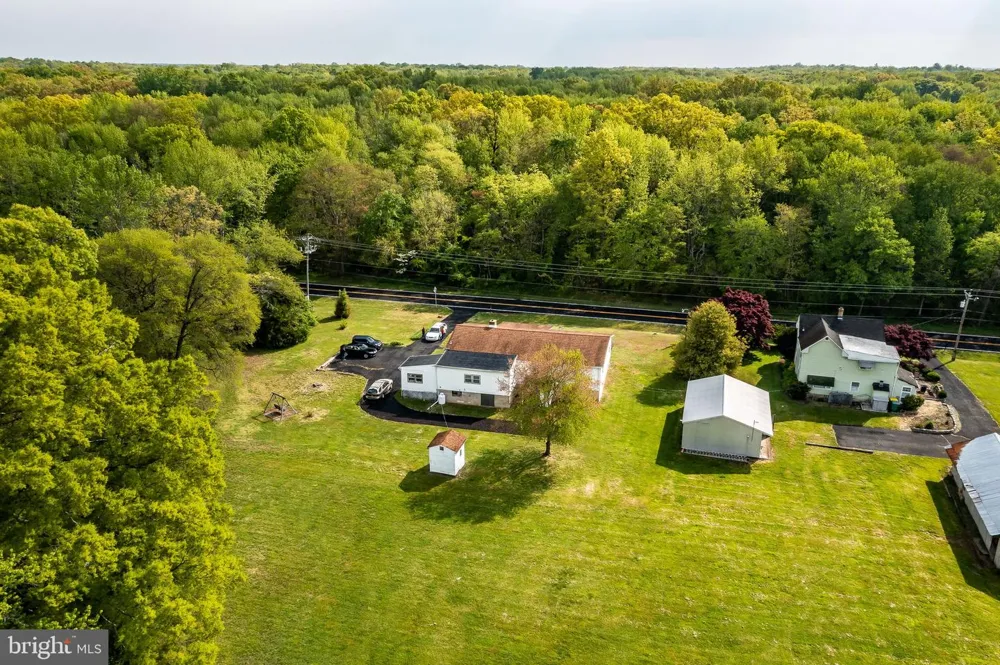 2956 FRAZER ROAD Newark, DE 19702