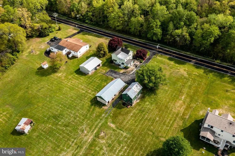 2956 FRAZER ROAD Newark, DE 19702