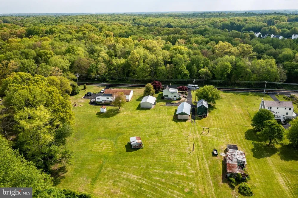 2956 FRAZER ROAD Newark, DE 19702