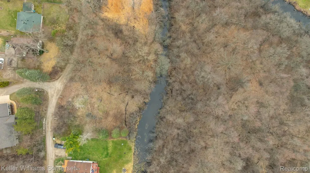 Lakeview Drive White Lake Charter Township, MI 48386
