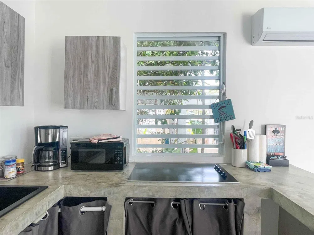 376 CALLE GIRASOL Vieques, PR 00765